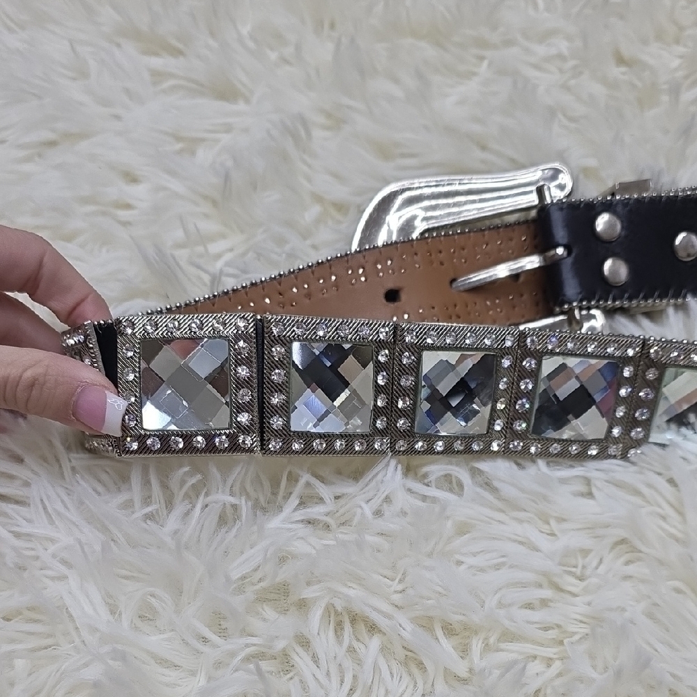 Nocona Black Belt with Silver Accents - Picture 2 of 7